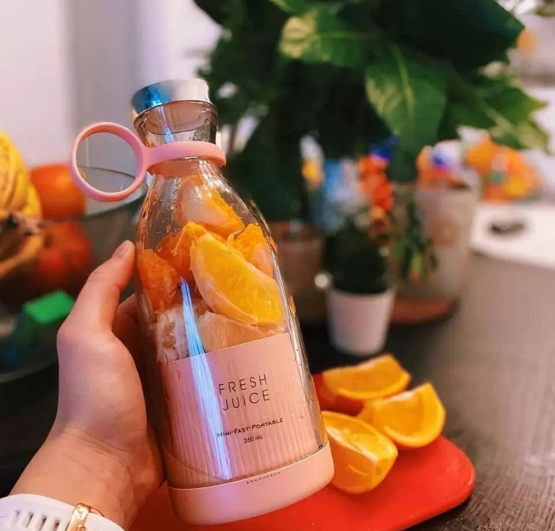Bottle Juicer | Mini Bottle Shape Juicer | Mini Bottle Shaped Juicer | Mini Bottle Juicer | 4 Blade Juicer | Portable Juicer | Portable Juice Blender (Copy)