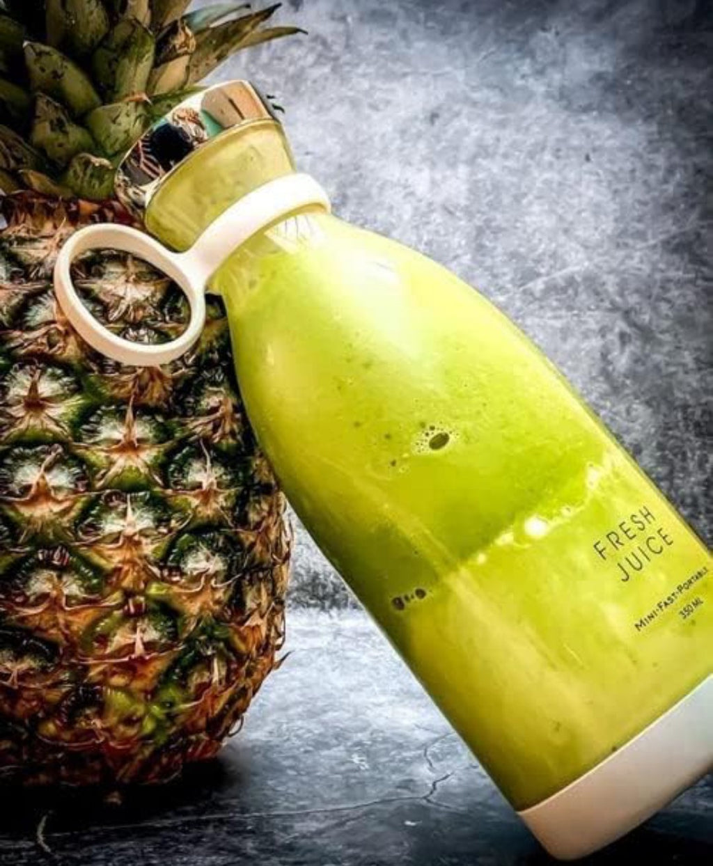 Bottle Juicer | Mini Bottle Shape Juicer | Mini Bottle Shaped Juicer | Mini Bottle Juicer | 4 Blade Juicer | Portable Juicer | Portable Juice Blender (Copy)