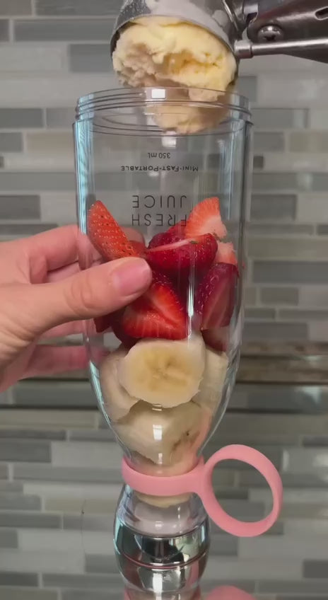 Bottle Juicer | Mini Bottle Shape Juicer | Mini Bottle Shaped Juicer | Mini Bottle Juicer | 4 Blade Juicer | Portable Juicer | Portable Juice Blender (Copy)